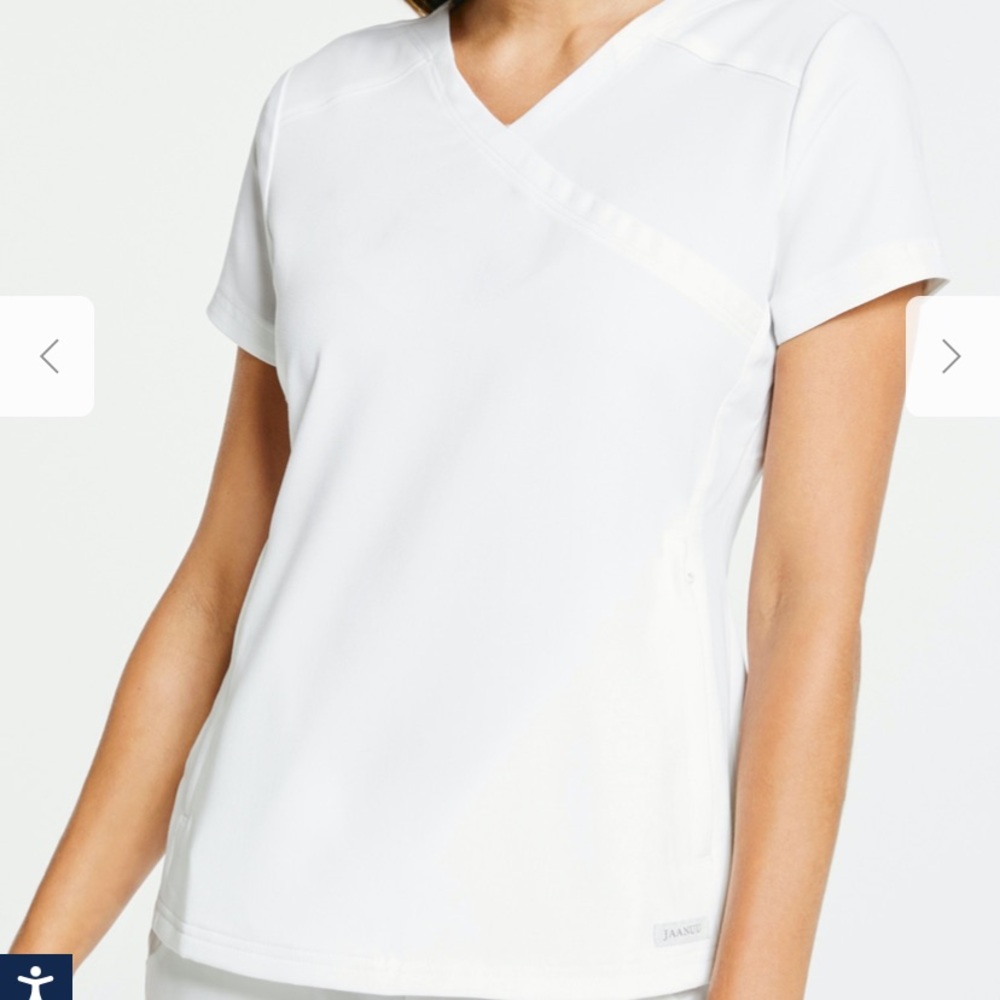 JAANUU scrub top